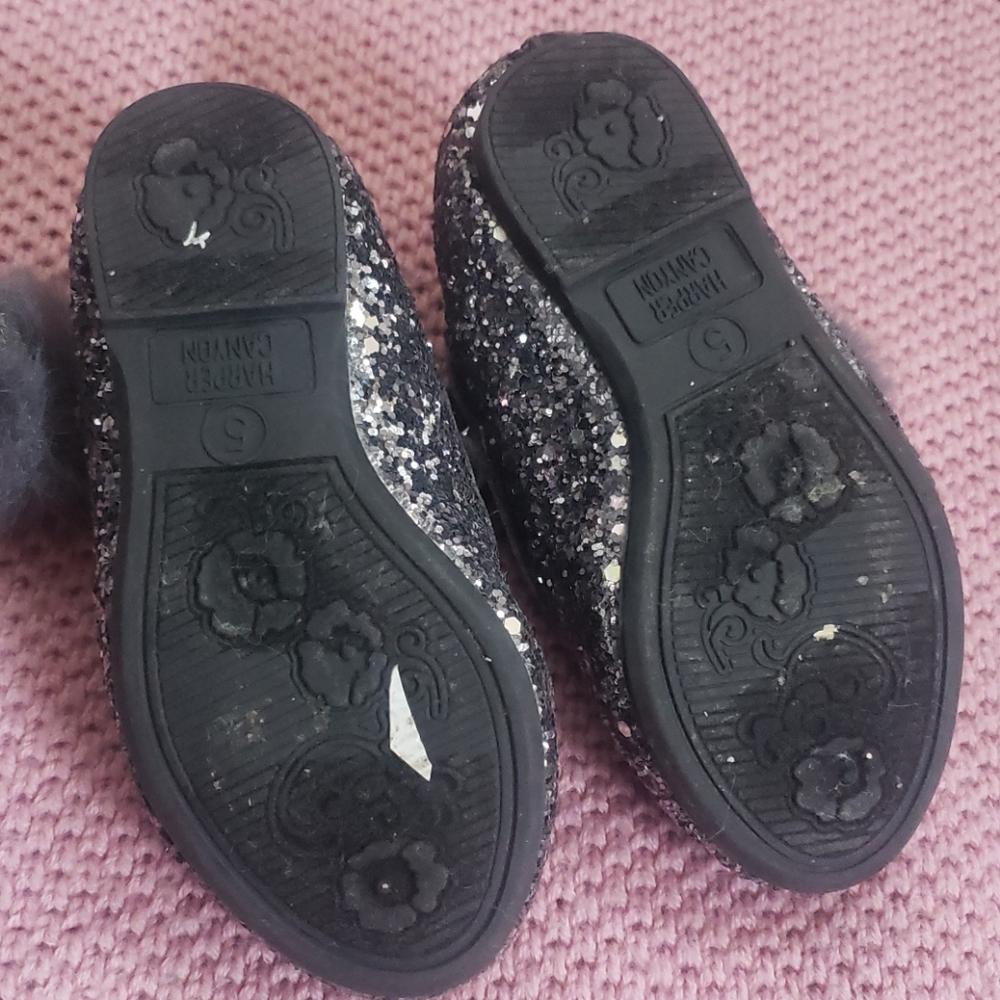 Shoes - Picture 3 of 5